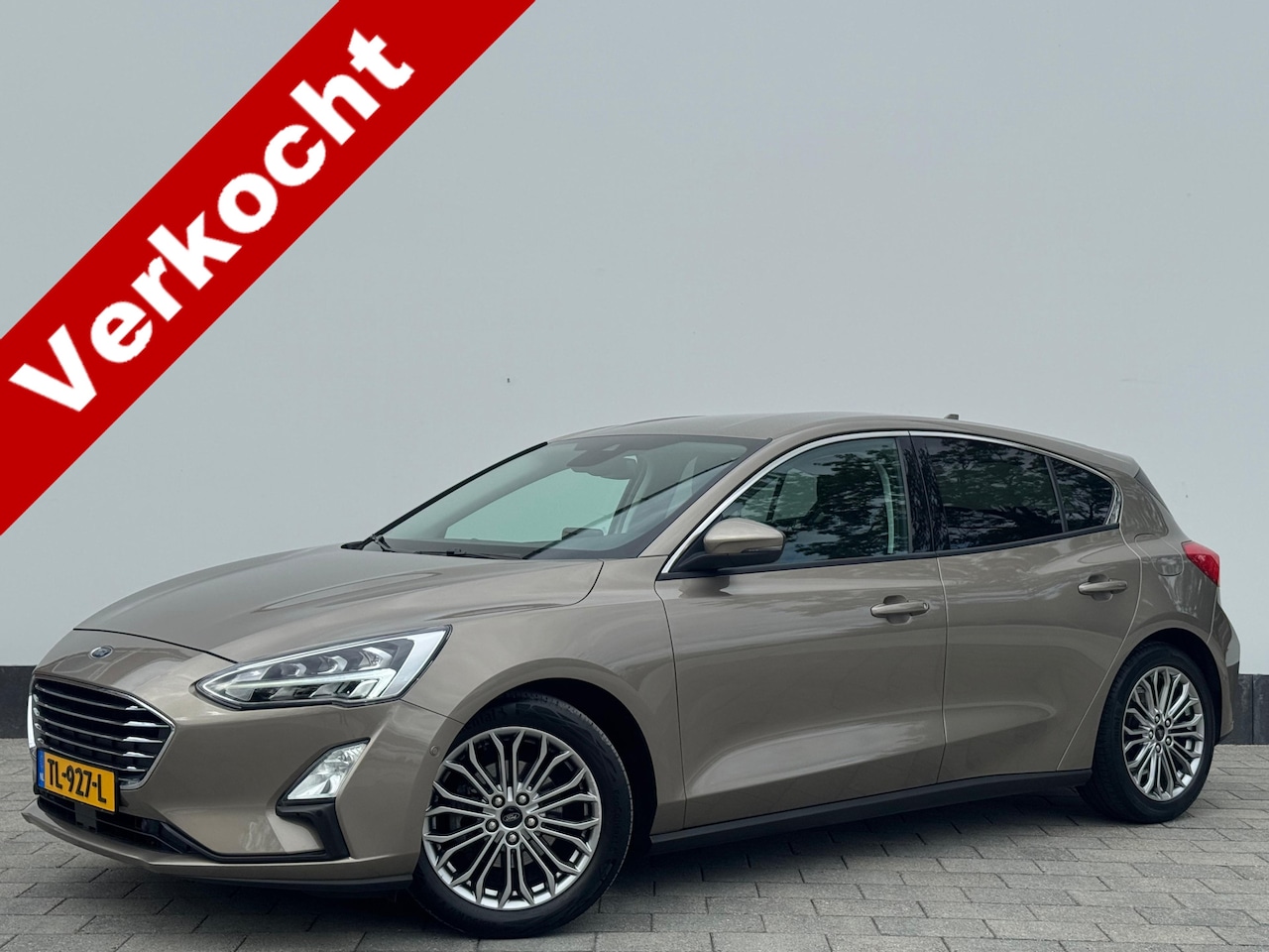 Ford Focus - EcoBoost Titanium Business | Trekhaak | Winter Pack | Camera | B&O | Adapt. Cruise | Full - AutoWereld.nl