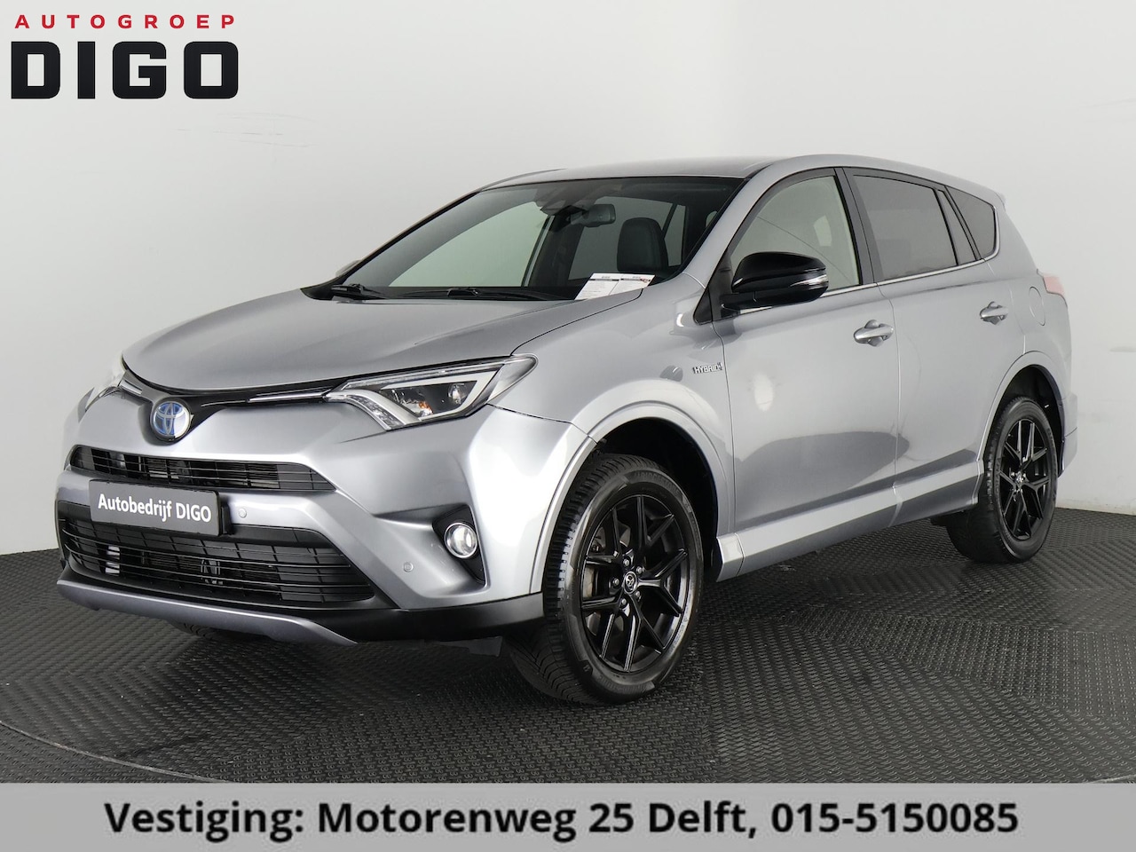 Toyota RAV4 - 2.5 STYLE HYBRIDE 4-WD SILVERLINE GARANTIE 4-2028* 1650 TREKGEWICHT . GARANTIE TOT 04-2028 - AutoWereld.nl