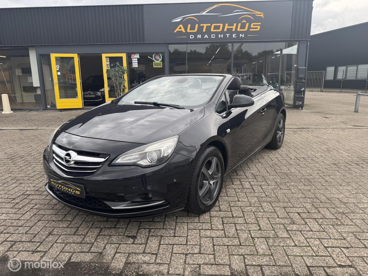 Opel Cascada - 1.6 Turbo Cosmo navi lm velgen leer 88251 km Cascada 1.6 Turbo - AutoWereld.nl