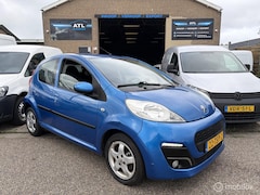 Peugeot 107 - 1.0-12V Sportium