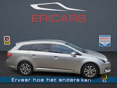 Toyota Avensis Wagon - 1.8 VVTi Business Camera Navi Tel Trekhaak