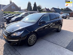 Peugeot 308 SW - 1.2 e-THP Blue Lease Executive