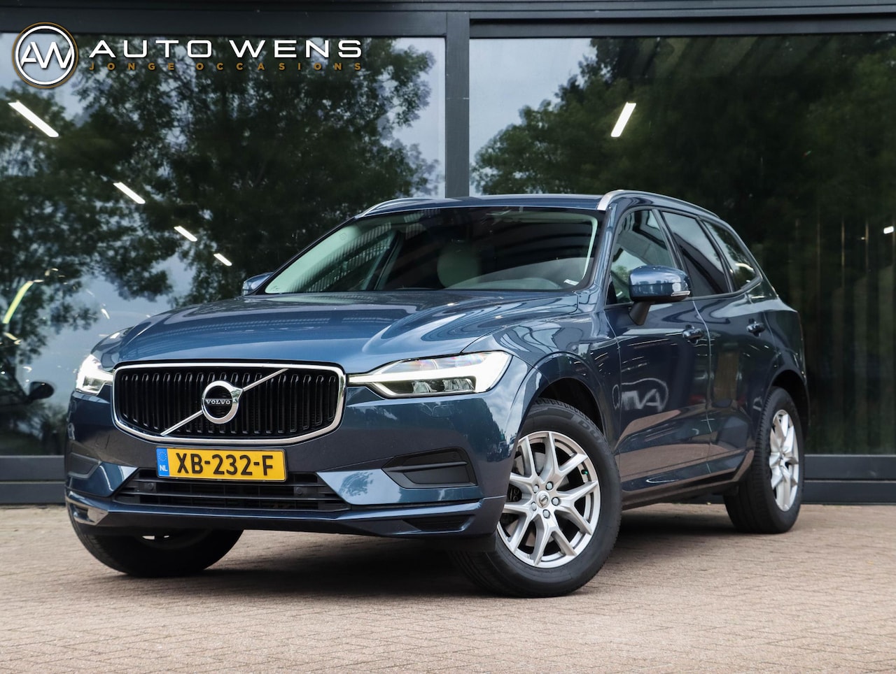 Volvo XC60 - 2.0 T5 AWD Momentum 250pk | Leder + Trekhaak - AutoWereld.nl