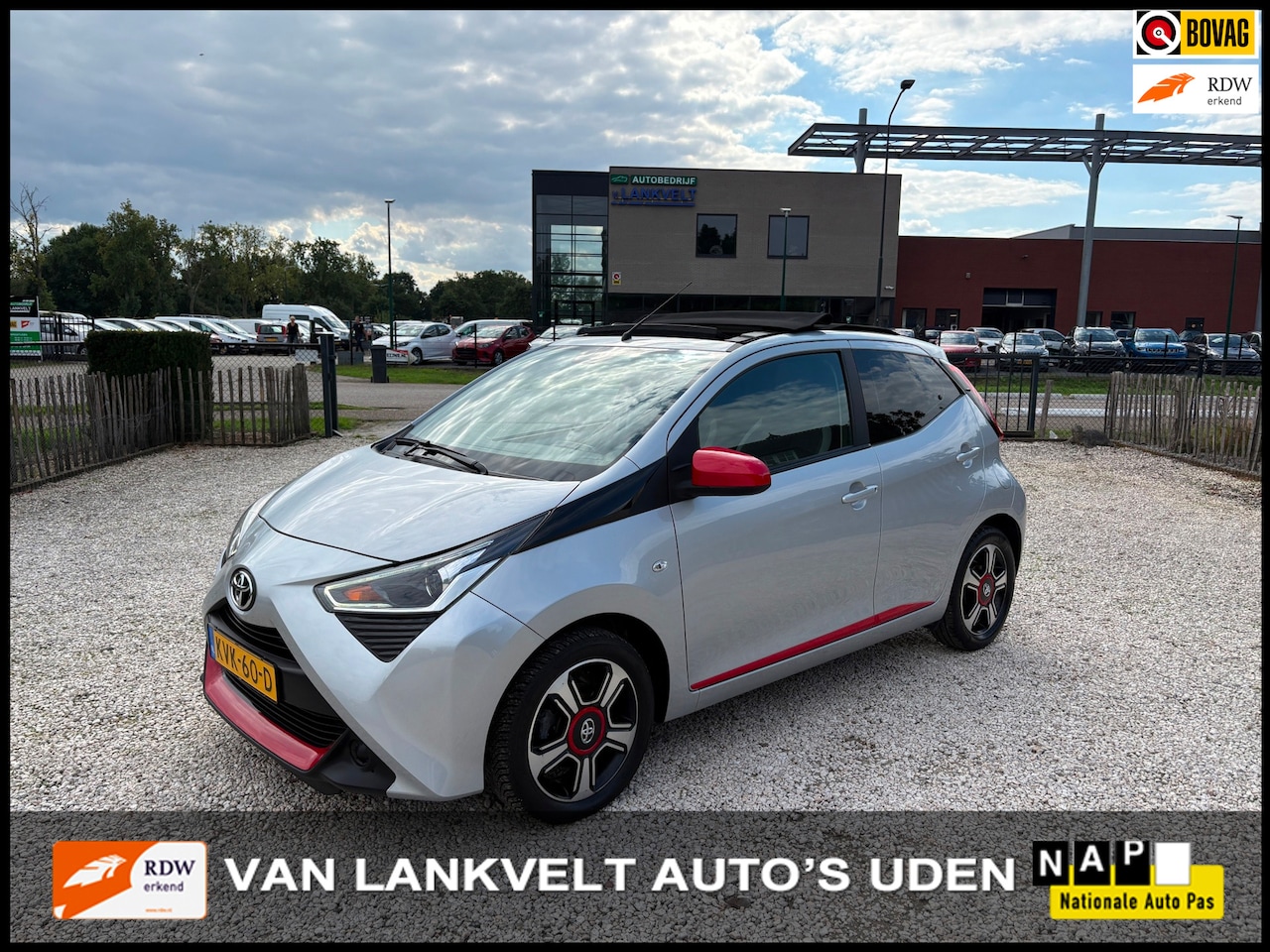 Toyota Aygo - 1.0 VVT-i x-joy cabrio 1.0 VVT-i x-joy Cabrio, Apple Carplay, Camera - AutoWereld.nl
