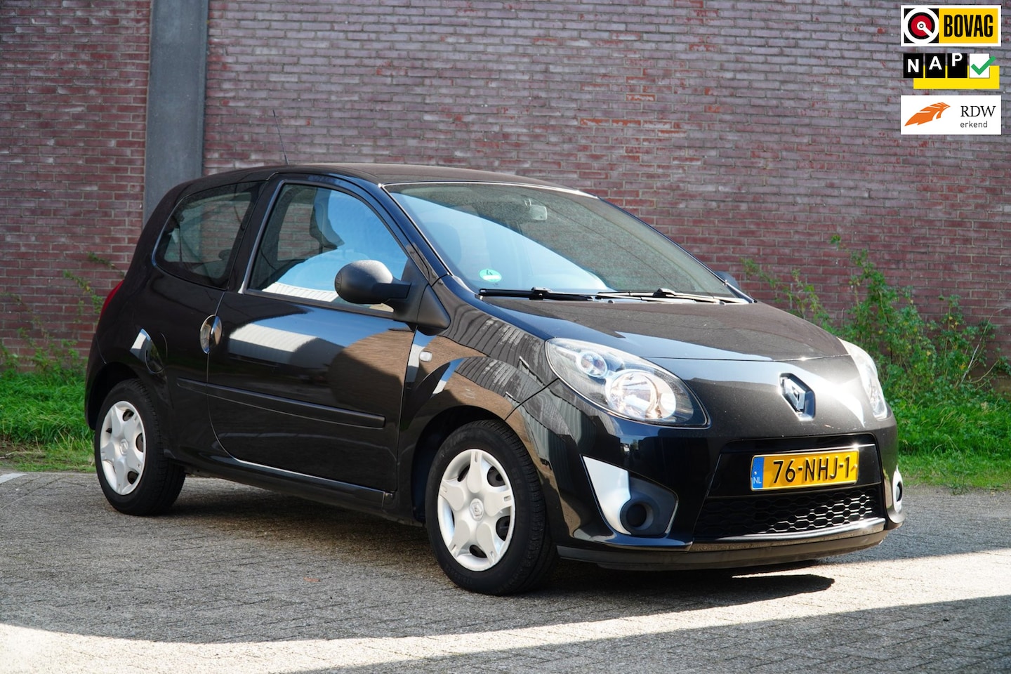 Renault Twingo - 1.2-16V Authentique 1.2-16V Authentique, Airco, Stuurbekrachtiging, Centr. Vergrendeling, Elektr.Ramen. - AutoWereld.nl