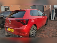 Volkswagen Polo - 1.0 TSI Life Volkswagen Polo 1.0 TSI DSG Life | IQ.DRIVE | Camera | Stoelverwarming