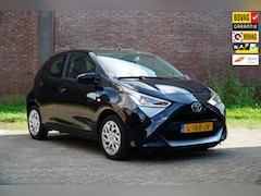 Toyota Aygo - 1.0 VVT-i x-play, Airco, Camera, Bluetooth, Elektr. Ramen voor, Ned. Auto
