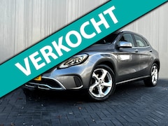Mercedes-Benz GLA-Klasse - 180 Ambition Navi_Carplay_Camera_Trekh_Clima_Cruise