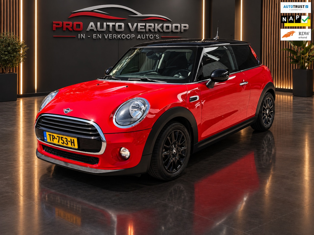 MINI 3-Deurs - 1.5 Cooper Navi_Leder_Harman/kardon - AutoWereld.nl
