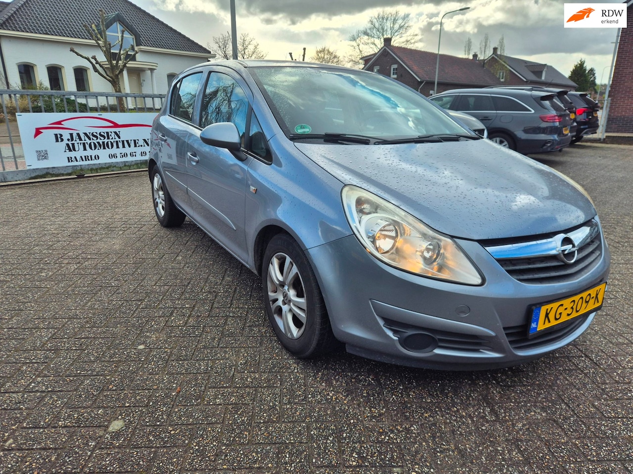 Opel Corsa - 1.4-16V APK t/m maart 2027 GOED ONDERHOUDEN - AutoWereld.nl