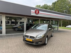 Fiat Croma - 2.2 16V AUT Corporate