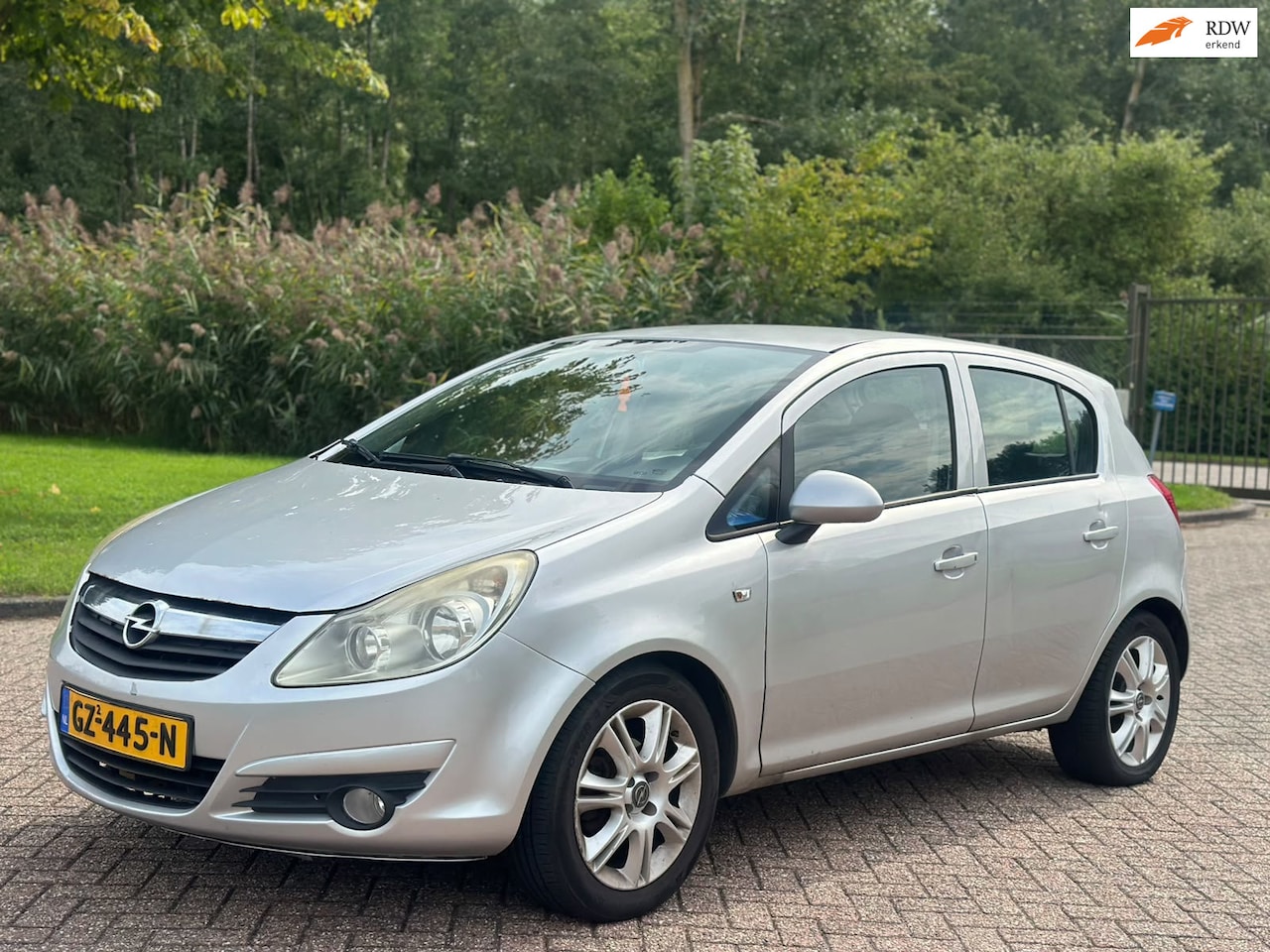 Opel Corsa - 1.2-16V Cosmo/INRUILKOOPJE - AutoWereld.nl