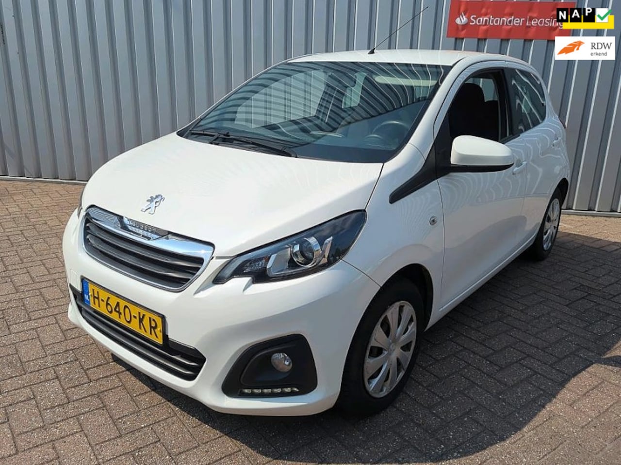 Peugeot 108 - 1.0 e-VTi Active nap airco incl btw - AutoWereld.nl
