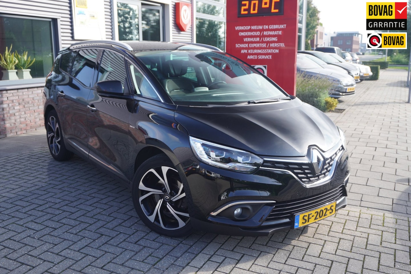 Renault Grand Scénic - 1.3 TCe Bose 7p. / Trekhaak / Massage / Climate control - AutoWereld.nl