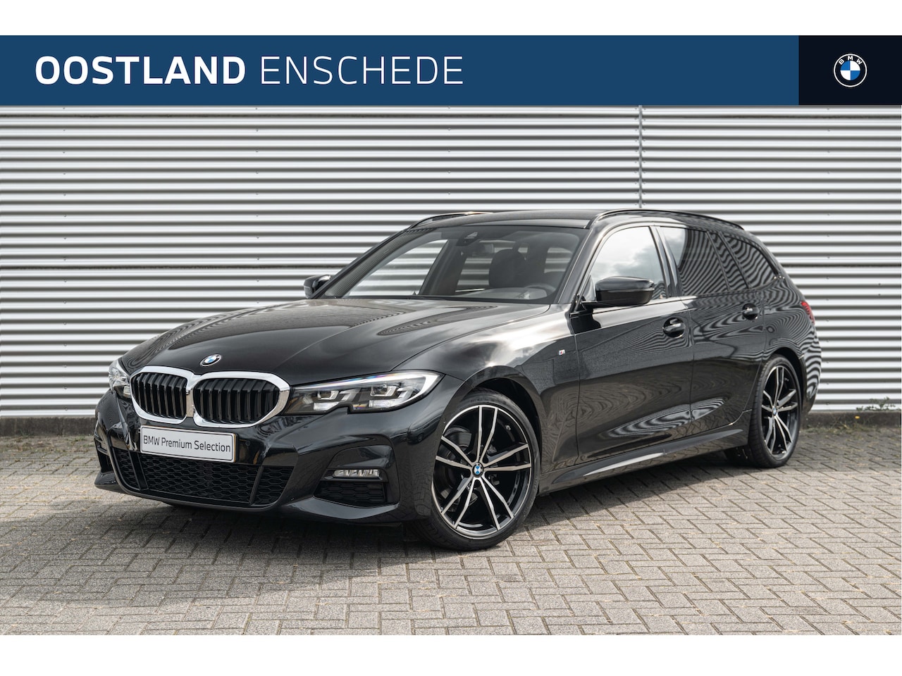 BMW 3-serie Touring - 318i Executive M Sport Automaat / Sportstoelen / Achteruitrijcamera / M Sportonderstel / C - AutoWereld.nl