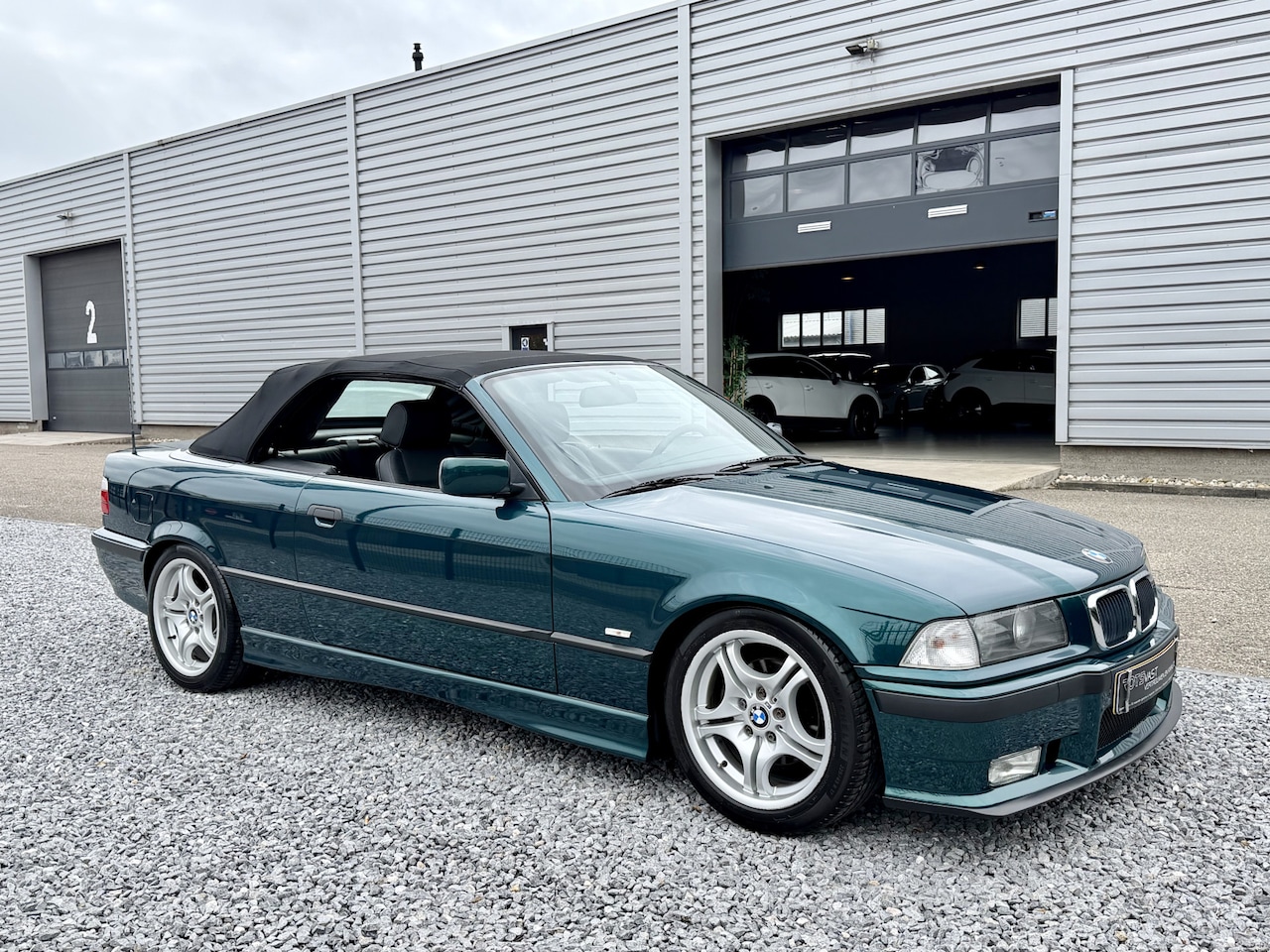 BMW 3-serie Cabrio - 320i Cabriolet 1998 Climate M-Sport BostonGruen! - AutoWereld.nl