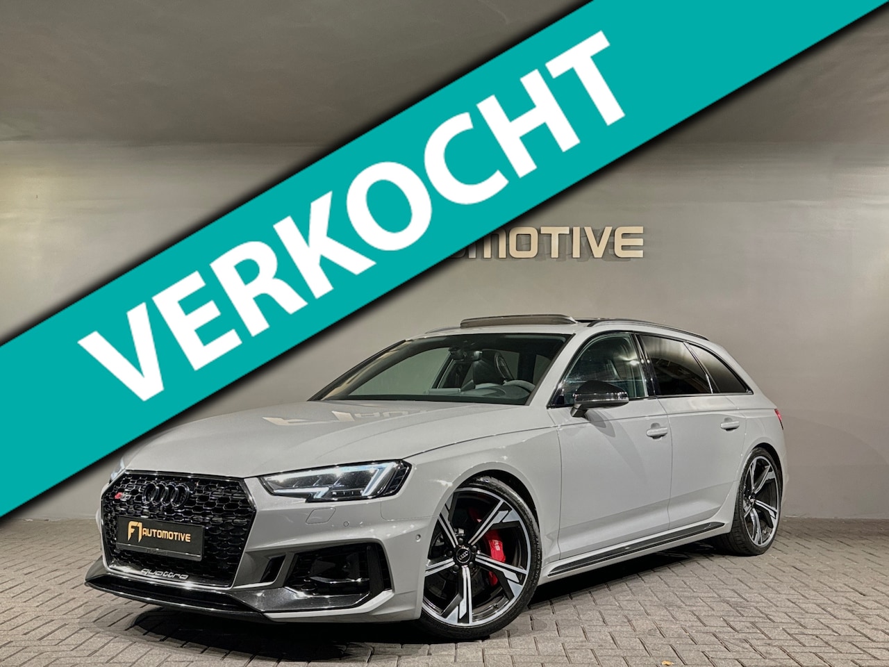 Audi RS4 - Avant 2.9 TFSI Quattro Pano|HuD|B&O|Massage|360Cam - AutoWereld.nl