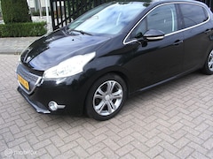 Peugeot 208 - 1.4 VTi Allure bj 2013 128538 nap boekjes