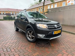 Dacia Sandero Stepway - 0.9 TCe Lauréate *Leuke auto