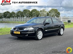 Renault Laguna - 1.6-16V Tech Line Uniek Incl nieuwe APK, beurt en distributie