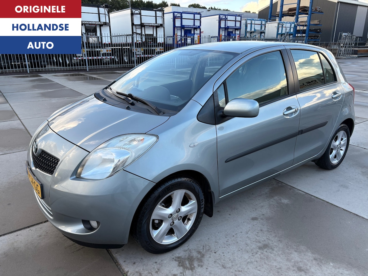 Toyota Yaris - 1.3 VVTi Luna MMT Automaat Keyless Go Trekhaak - AutoWereld.nl
