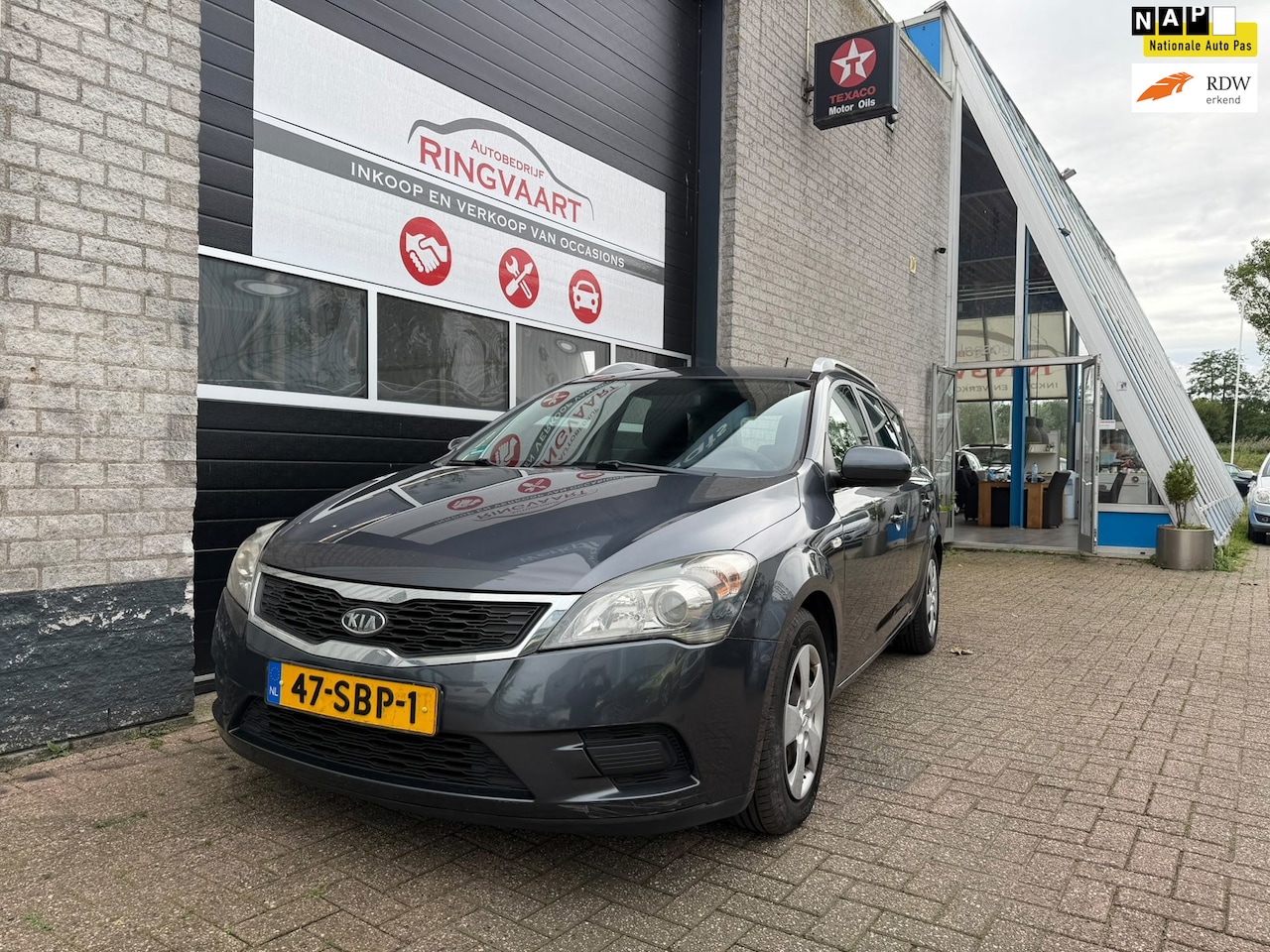 Kia Cee'd Sporty Wagon - 1.6 CRDi X-tram 1 Jaar APK - AutoWereld.nl