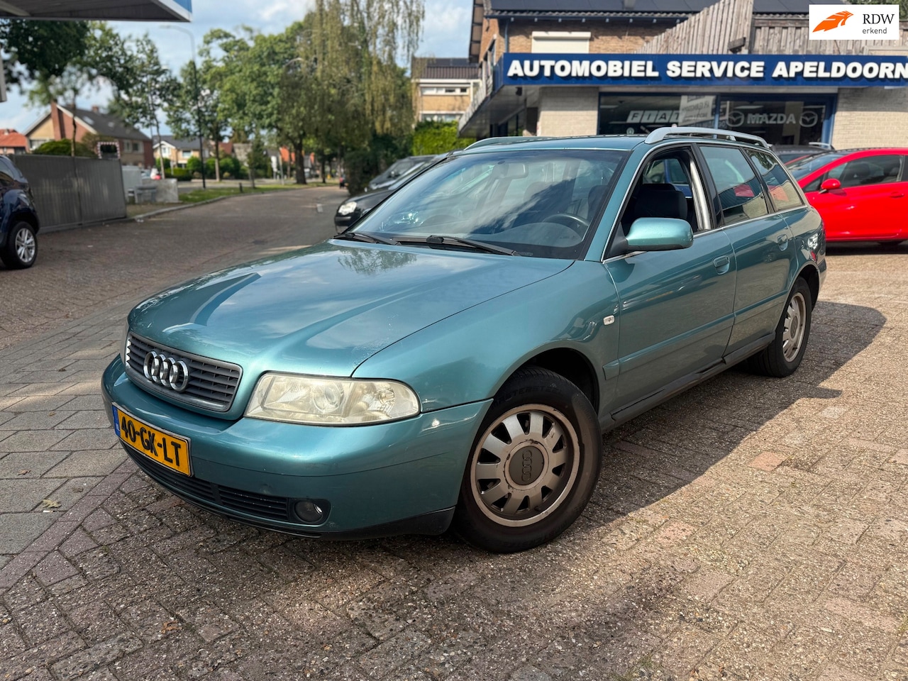 Audi A4 Avant - 1.6 Advance * NW. APK*CLIMA*ELEKTR. RAMEN*STUURBEKR. * - AutoWereld.nl