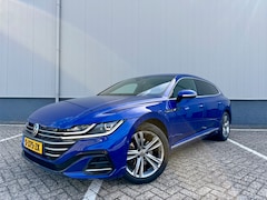 Volkswagen Arteon Shooting Brake - 1.4 TSI eHybrid R-Line Business Navi + Led + dealer onderhouden + Massage + Stoelverwarming V + A + Trekhaak + LMV + PDC
