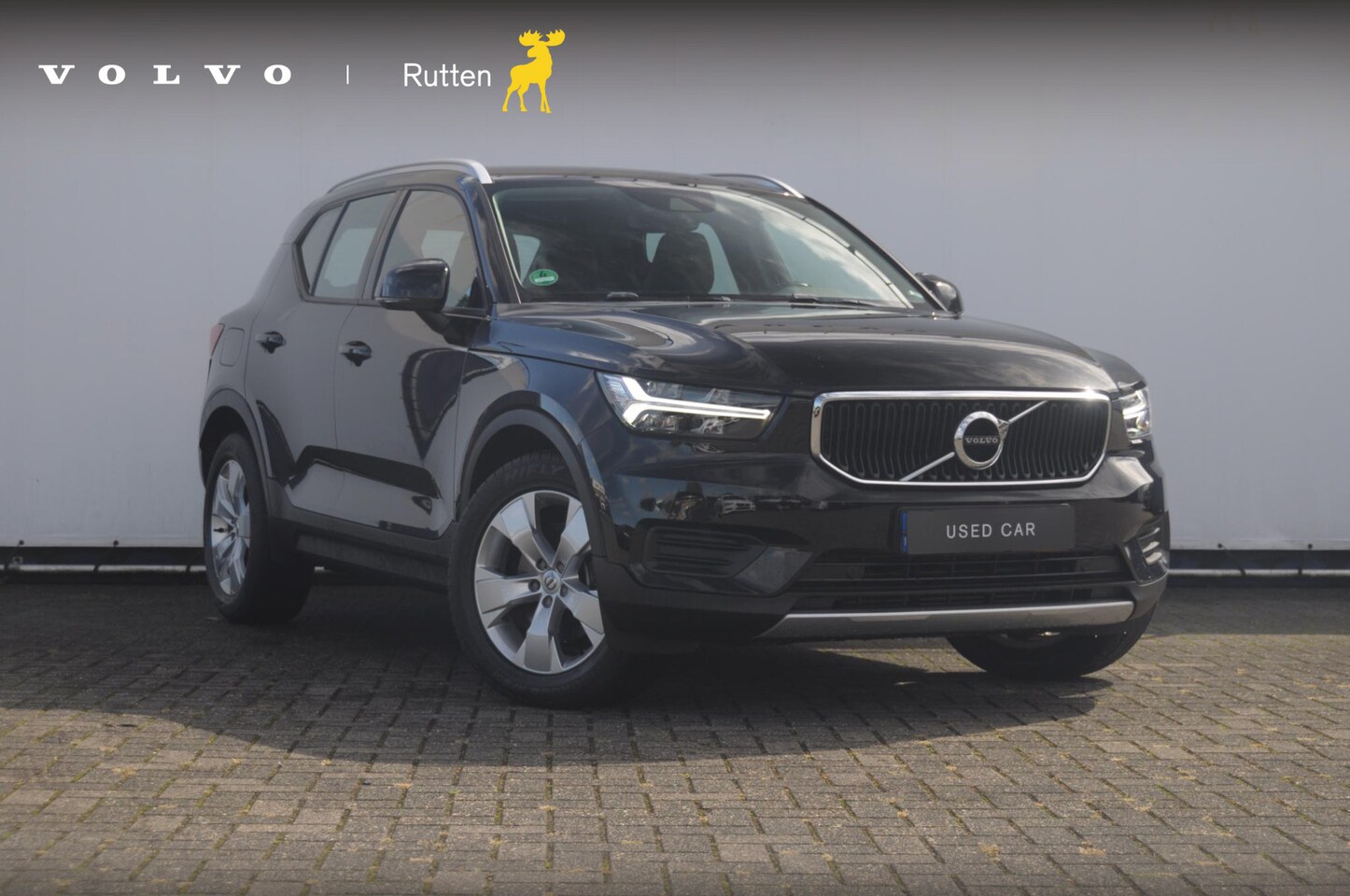 Volvo XC40 - T4 Momentum Pro Elektrische achterklep / Trekhaak / Harman kardon audio / parkeercamera/ N - AutoWereld.nl