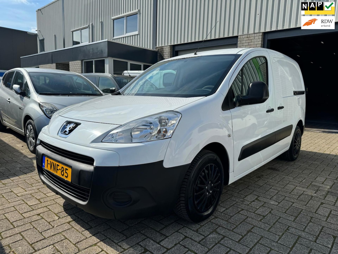 Peugeot Partner - 122 1.6 HDI L1 XT Profit + - AutoWereld.nl
