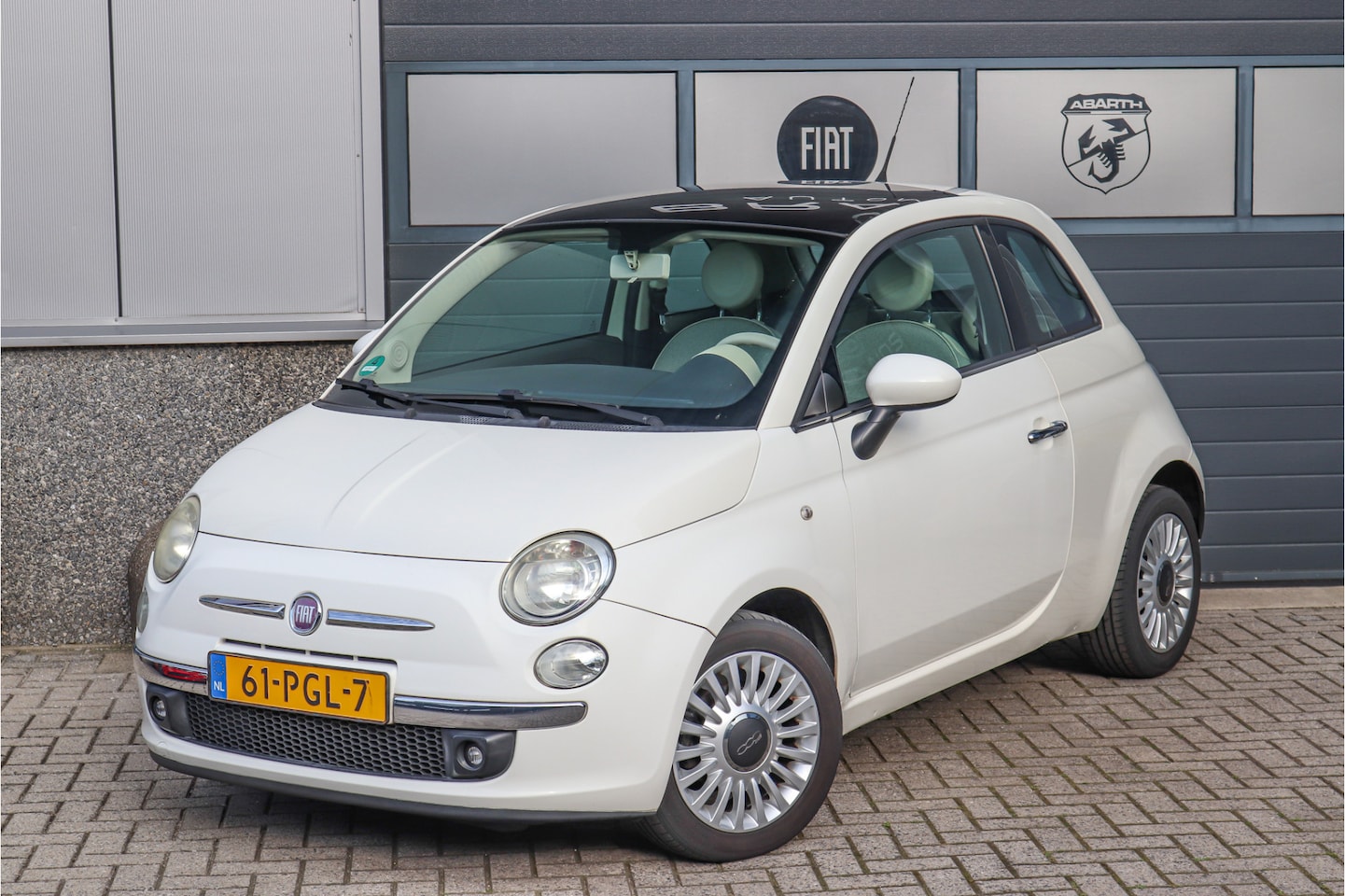 Fiat 500 - 1.2 Lounge Pano Airco LM velgen PDC - AutoWereld.nl