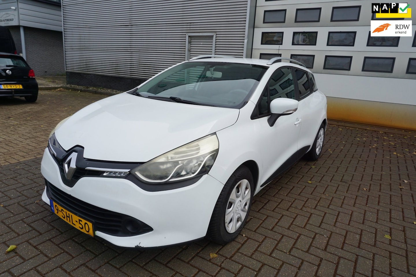 Renault Clio Estate - 1.5 dCi ECO Expression /AIRCO / NAVI / NAP - AutoWereld.nl