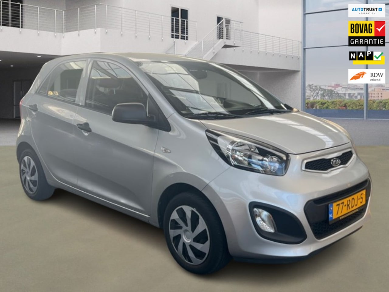 Kia Picanto - 1.0 CVVT Airco 2e Eig. 32.500 km +NAP NL-auto - AutoWereld.nl