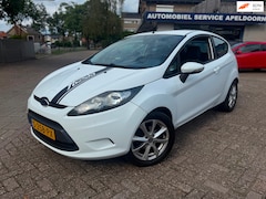 Ford Fiesta - 1.25 Trend * STOELVERW.*AIRCO*APK*ELEKTR. RAMEN*LM. VELGEN
