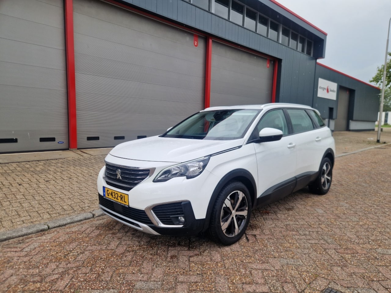 Peugeot 5008 - 1.2 PureTech Active/camera/navigatie/garantie - AutoWereld.nl