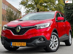 Renault Kadjar - 1.2 TCe Bose|AUT|NAVI|TREKHAAK|CRUISE|PSENSOR|HOGE INSTAP|BOEKJES|2SLEUTELS