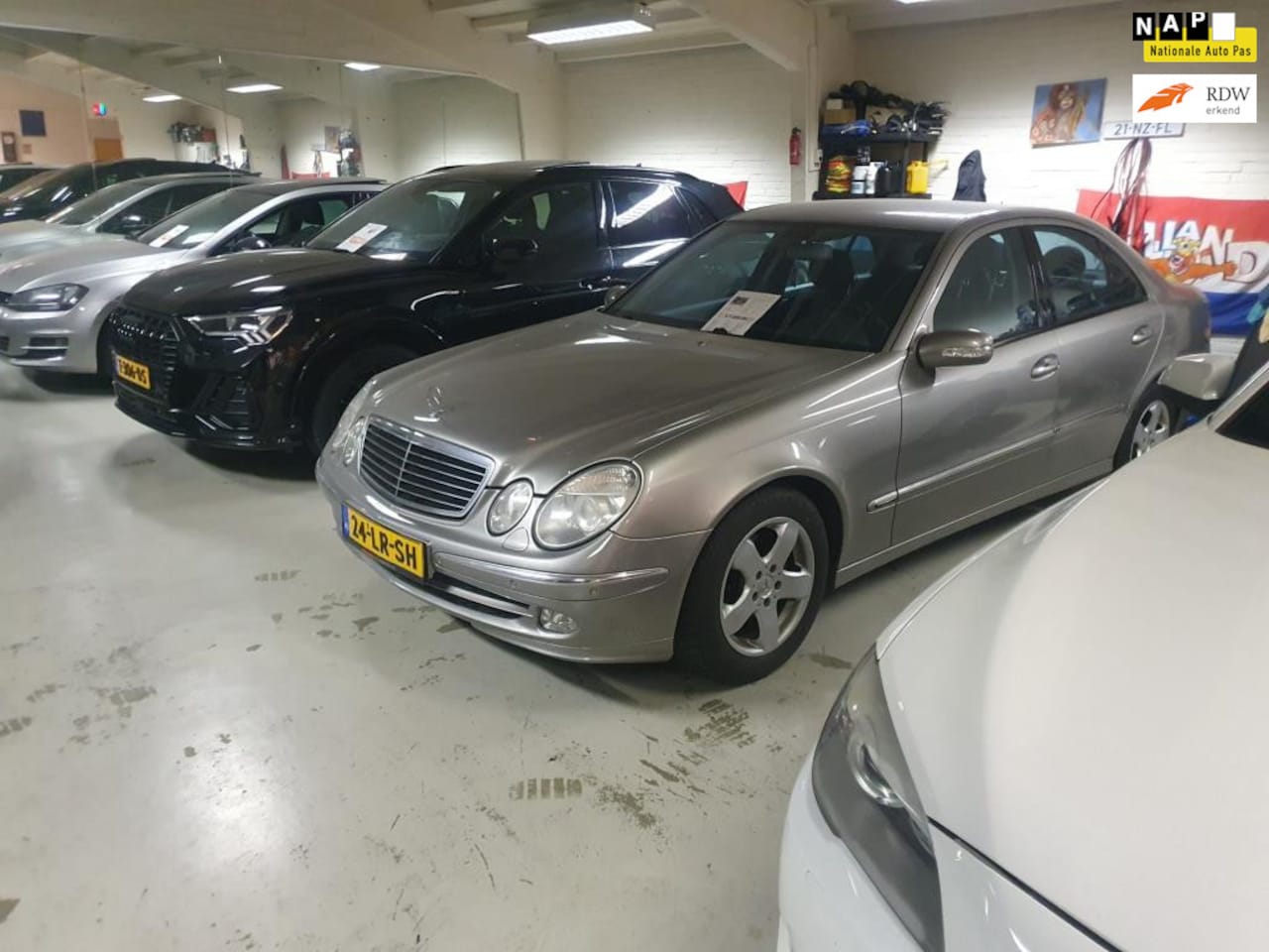Mercedes-Benz E-klasse - 200 Komp Avantg Automaat youngtimer - AutoWereld.nl
