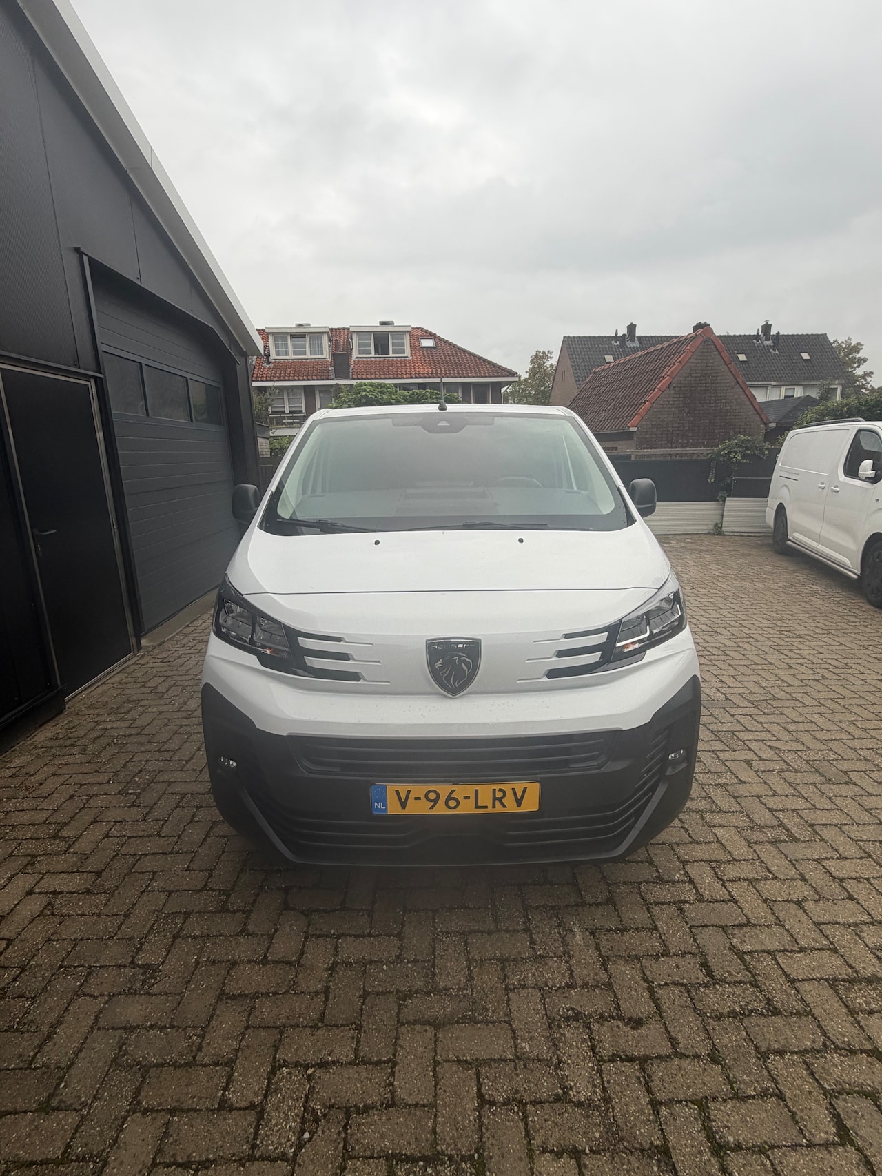 Peugeot Expert - 2.0 BlueHDi 145 S&S L3 - AutoWereld.nl