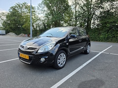 Hyundai i20 - 1.4i DynamicVersion
