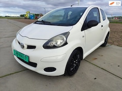 Toyota Aygo - 1.0-12V Access met carplay
