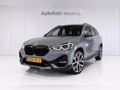 BMW X1 - xDrive20i Sport-Line*LED*Trekhaak*Head-Up*NaviPro*PDC