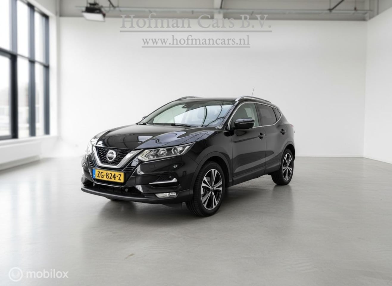 Nissan Qashqai - 1.3 DIG-T N-Connecta | Panoramadak | 360° Camera | Keyless | 140 PK - AutoWereld.nl