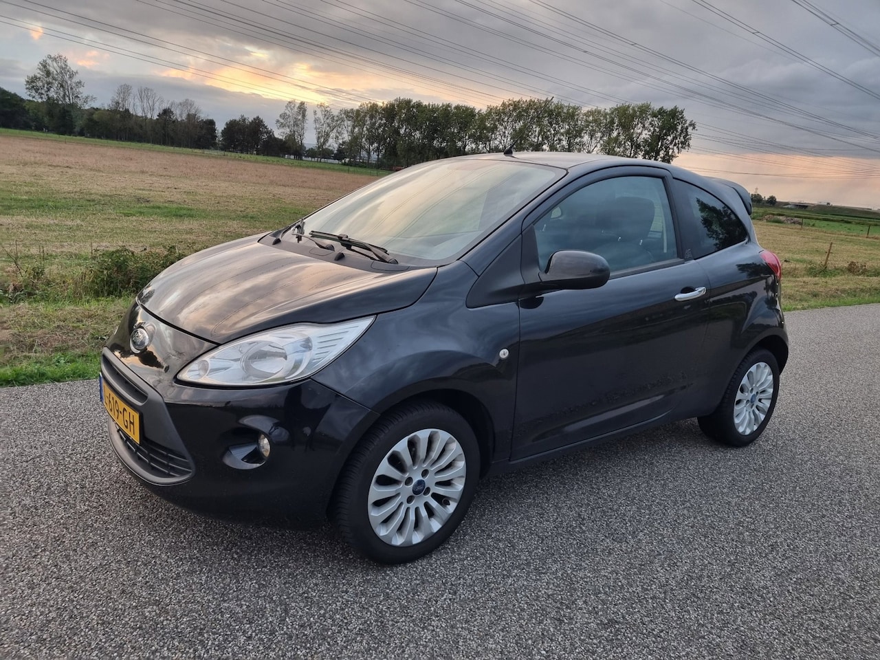 Ford Ka - 1.2 Titanium X start/stop clima - AutoWereld.nl