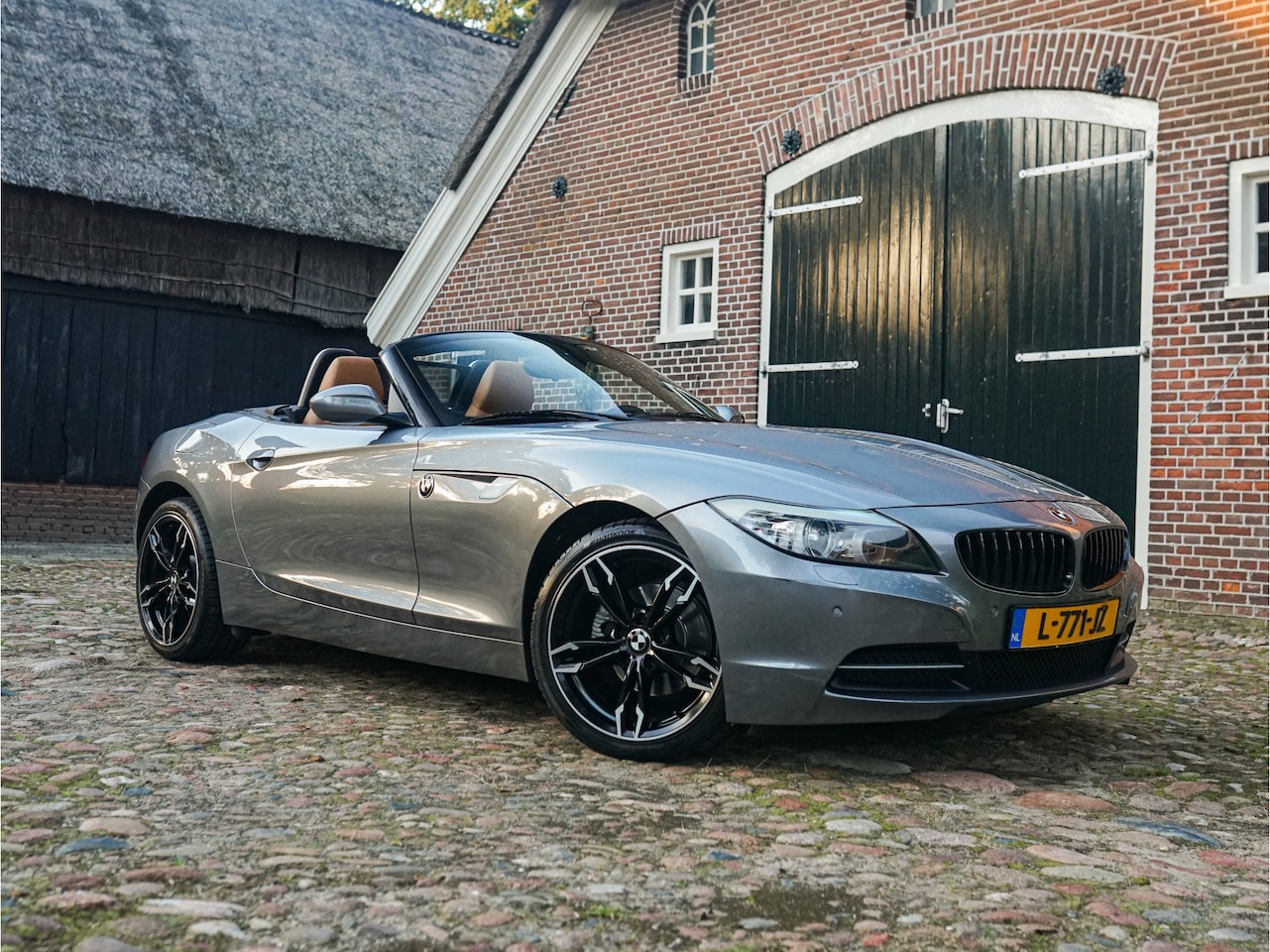 BMW Z4 Roadster - [E89] sDrive23i Aut. Executive l Cruise l HiFi l Bluetooth l PDC - AutoWereld.nl