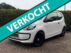 Volkswagen Up! - 1.0 take up BlueMotion Airco/1e eigenaar/ lage km/ Nwe apk