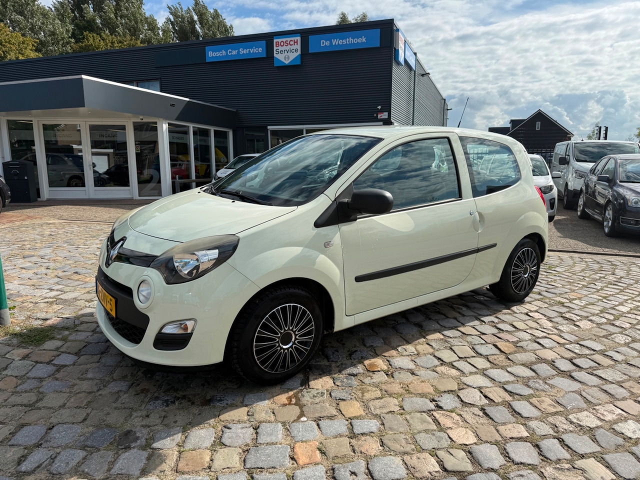 Renault Twingo - 1.2-16V Authentique 1.2 16V Authentique - AutoWereld.nl
