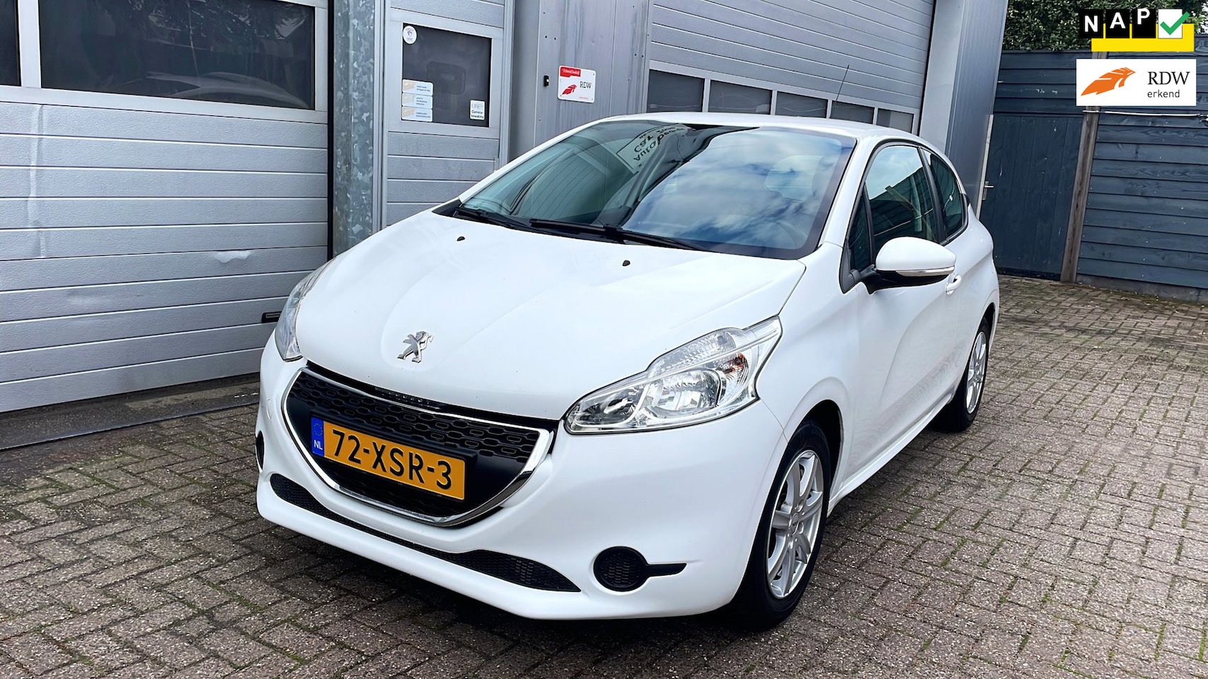 Peugeot 208 - 1.2 VTi Active 2012-Airco-Cruise-APK august 2027 - AutoWereld.nl