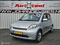 Daihatsu Sirion 2 - 1.0-12V Premium I Elektr.-pakket I Lage km's I NAP