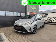Toyota Yaris - 1.5 VVT-i Aspiration Navi|Keyless|Trekhaak|Leder