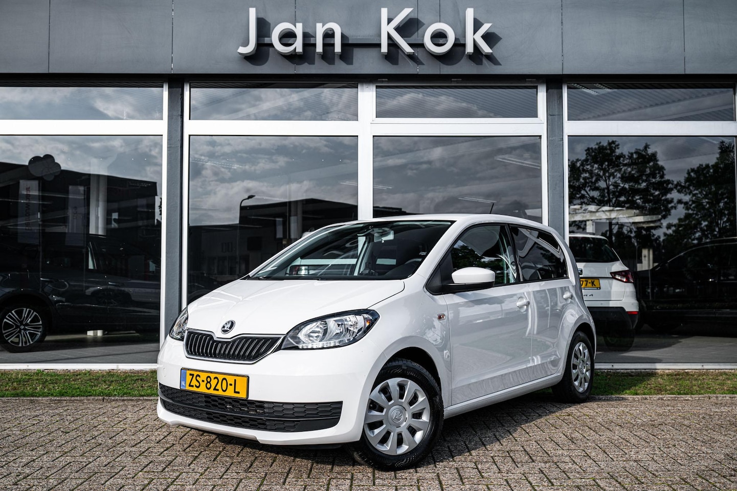 Skoda Citigo - 1.0 MPI Greentech Ambition Plus | Cruise control | Bluetooth | Airco - AutoWereld.nl